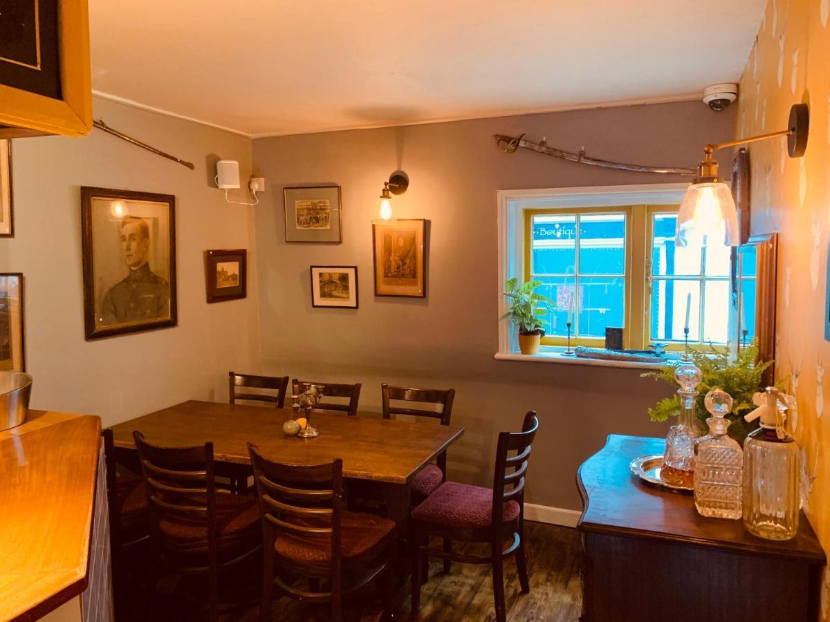 The Swan Inn Midhurst Dış mekan fotoğraf
